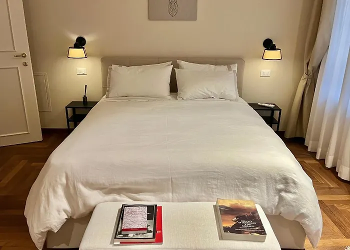 Lovely 2 Bedroom Nearby Piazza Maggiore شقة *